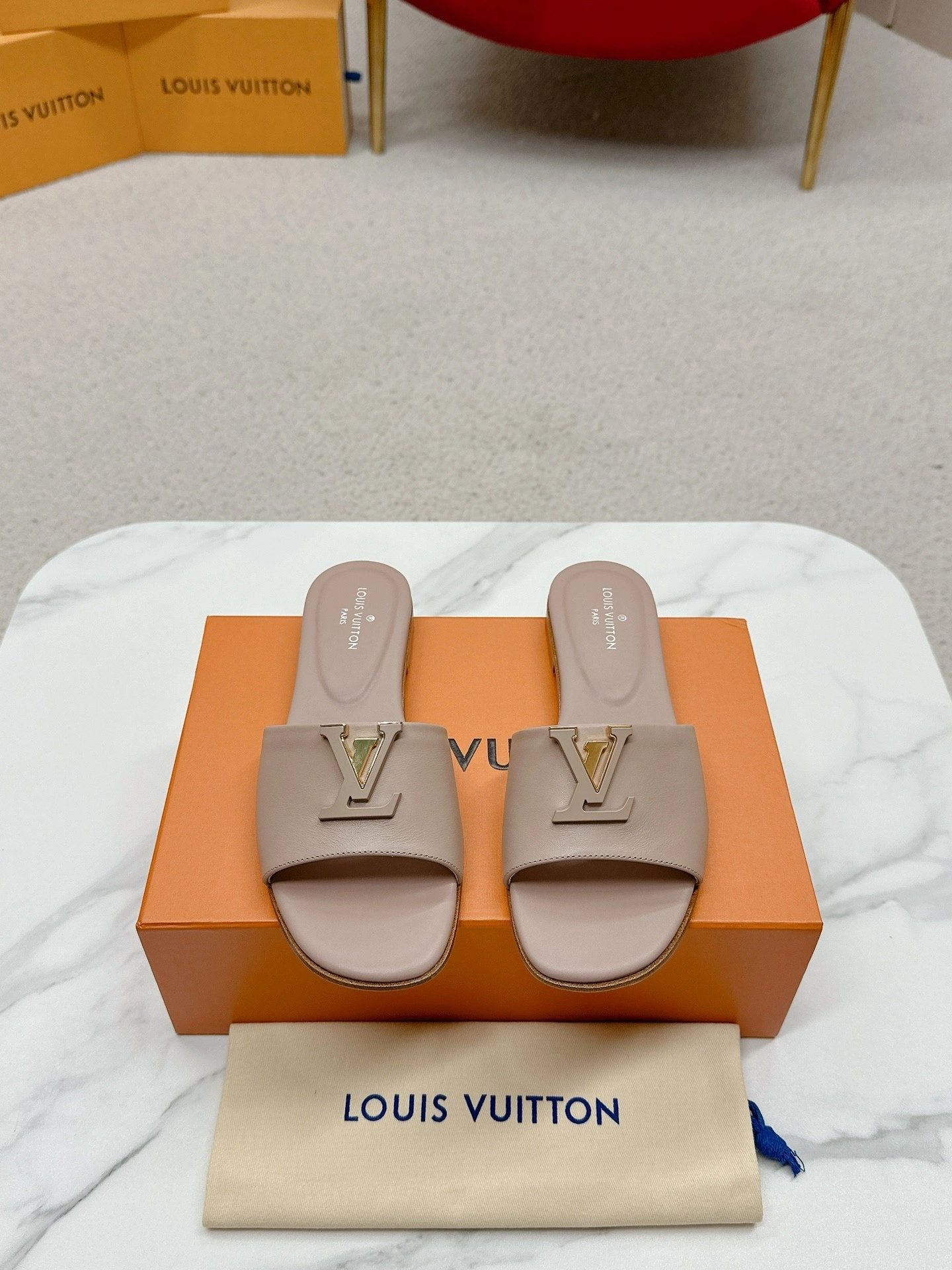 COCO-- 8V 1ACTNA sheepskin Heel height： 1.5CM item:D-X281I0332